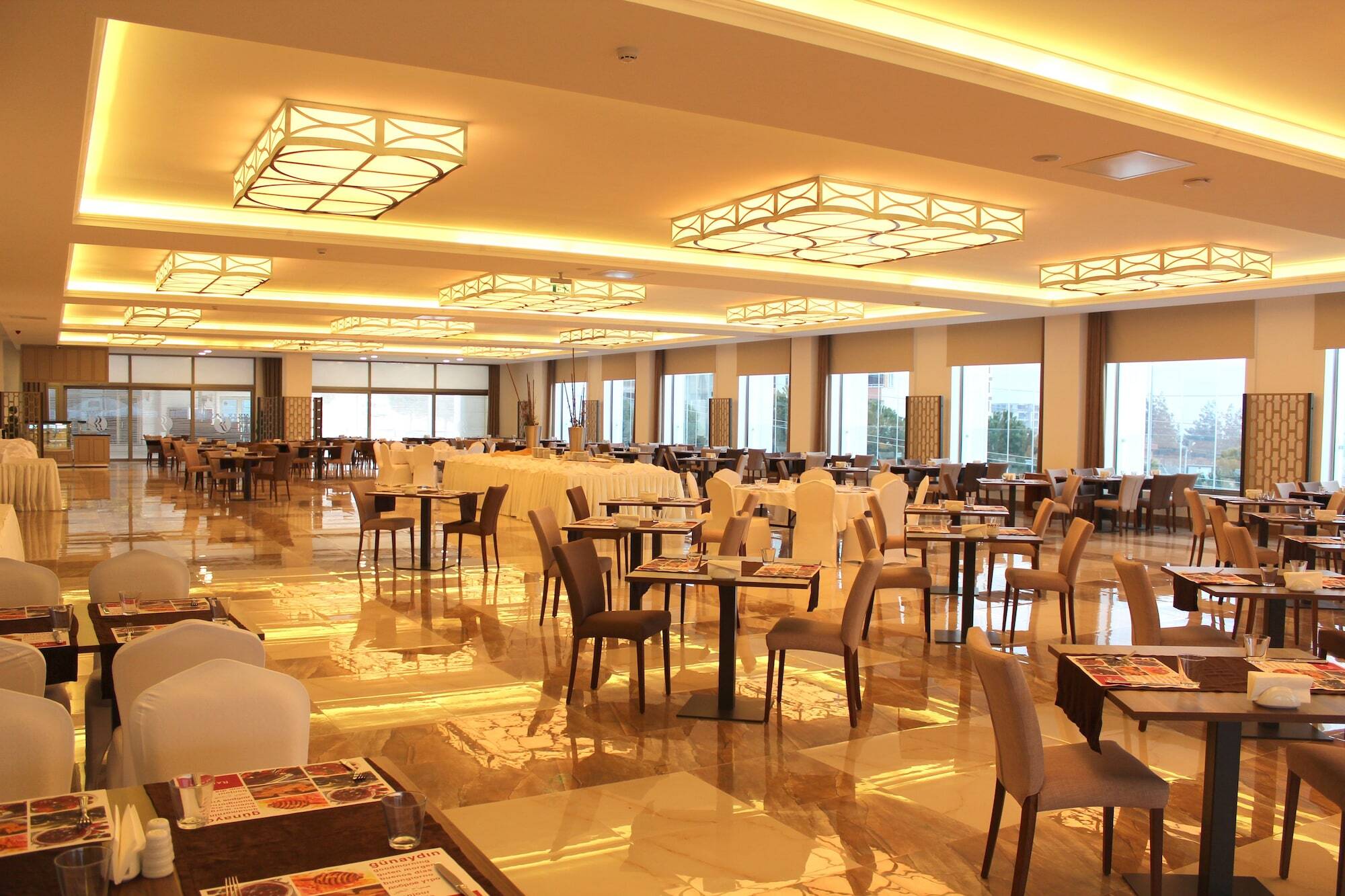 Ramada Plaza By Wyndham Kahramanmaras Hotel Exterior photo